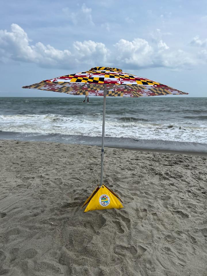 beachBUB® All-In-One Beach Umbrella System - Maryland Flag Version (Limited Supply)